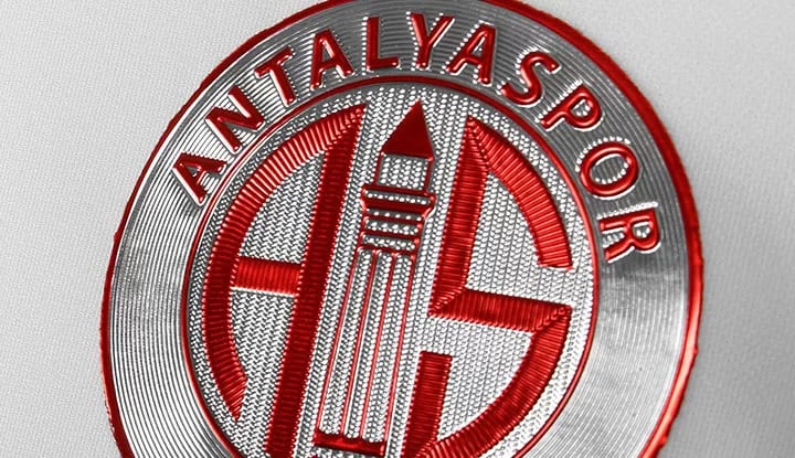 Antalyaspor'dan son dakika açıklaması!