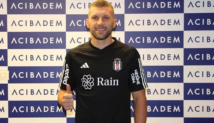 Ante Rebic sağlık kontrolünden geçti!