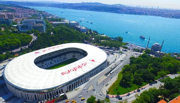 "Artık Boğaz'ın eşsiz manzarasında forma giyecek"