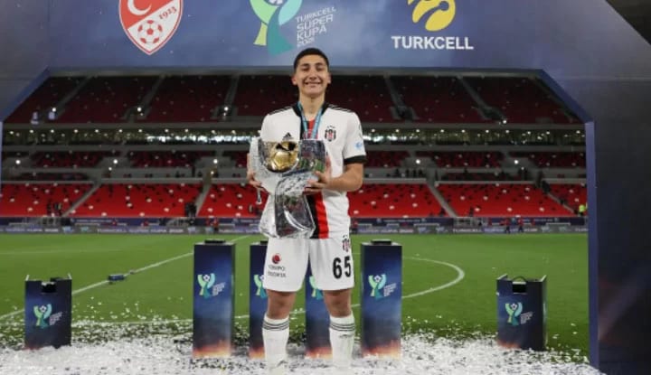 Avusturya’dan Emirhan’a övgü dolu sözler!