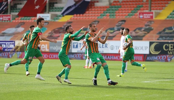 Aytemiz Alanyaspor'da iki isim, Beşiktaş'a karşı yok!