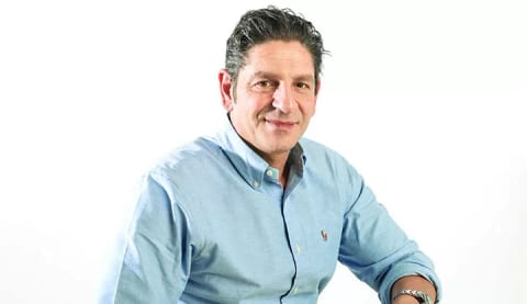 "Kötü futbolcu değil ancak kendine güveni hiç yok"