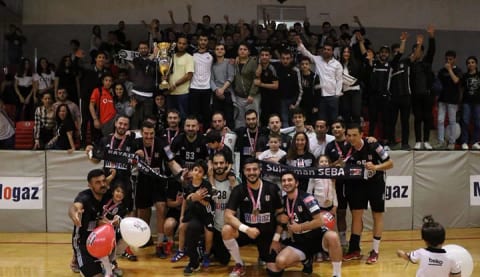 Beşiktaş Mogaz'da yaprak dökümü