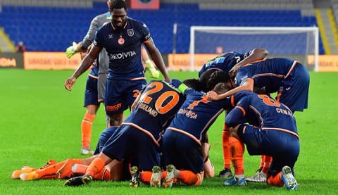 Başakşehir'de Beşiktaş maçı öncesi Koronavirüs şoku