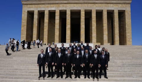 Başkan Serdal Adalı ve yönetim kurulu, Anıtkabir'de!