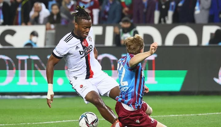 Batshuayi, özür diledi