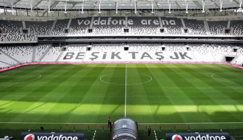 Şenol Güneş, Vodafone Park zemini hakkında konuştu! "En bozuk zemin..."
