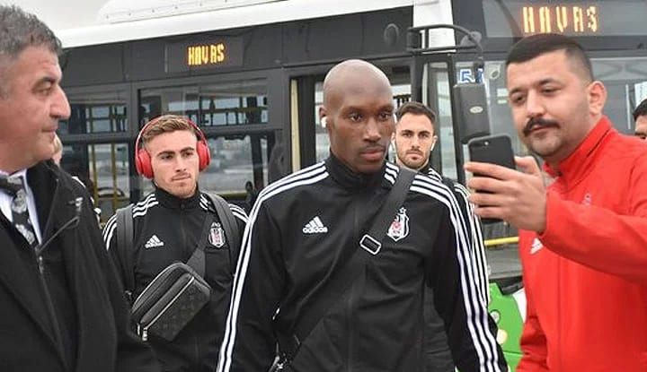 36'lık delikanlı!