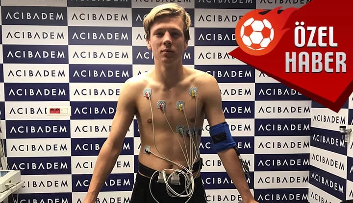 Beşiktaş, altyapıdan 3 oyuncuyla daha profesyonel sözleşme imzaladı!