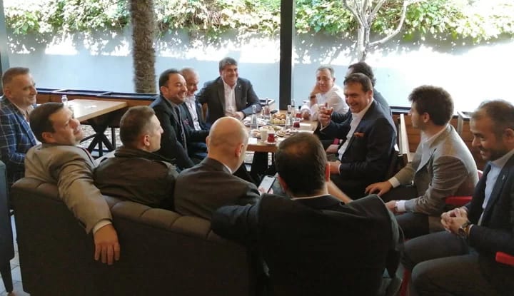 Serdal Adalı'dan karşılık geldi! Seçim öncesi güzel hareketler...