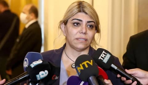 Berna Gözbaşı'dan Mensah için yeni açıklama