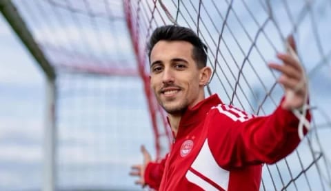 Beşiktaş 1.89'luk golcü Miovski'ye teklif yaptı!