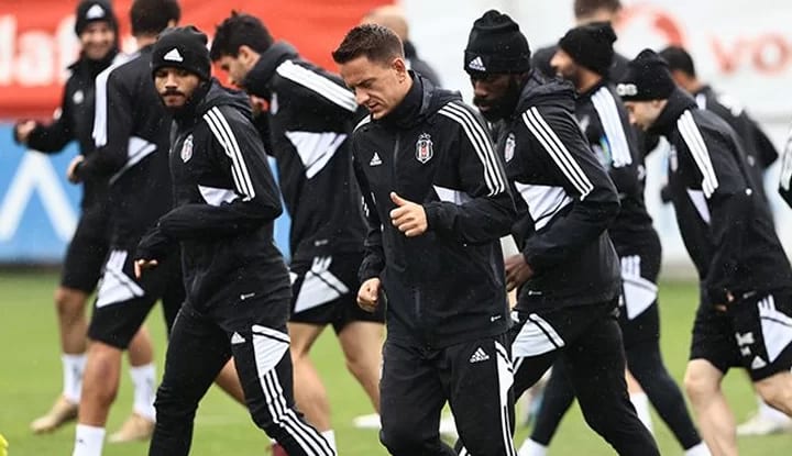 Beşiktaş, Adana Demirspor maçı hazırlıkları devam ediyor!