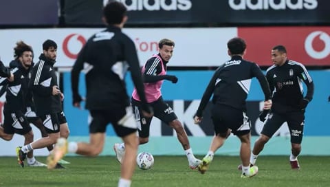 Beşiktaş akşam antrenmanını tamamladı!