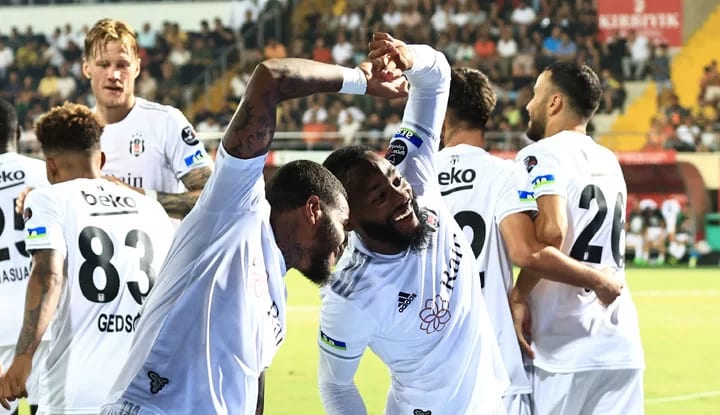 Beşiktaş, Alanya'dan 1 puan ile dönüyor!