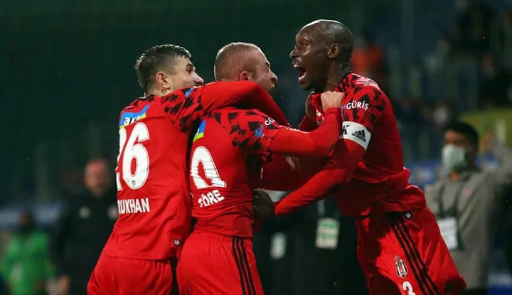 Beşiktaş, Atiba ve Gökhan Töre ile anlaştı! İşte o sözler...