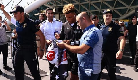 Beşiktaş, Bakü'de!