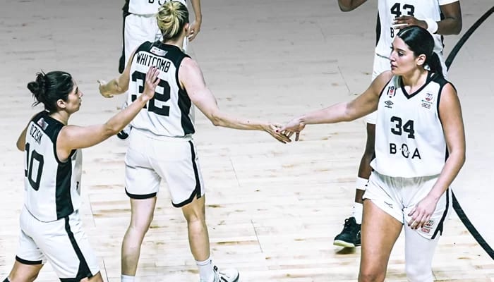 Beşiktaş BOA, Çimsa ÇBK Mersin deplasmanında