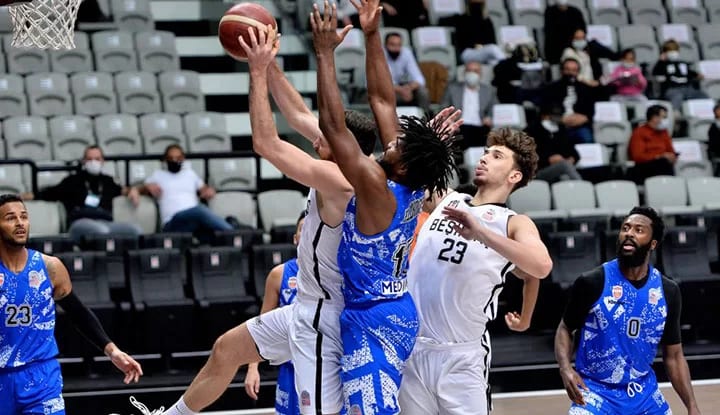Beşiktaş, Büyükçekmece Basketbol'u mağlup etti
