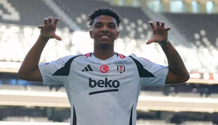 Beşiktaş, Cher Ndour ile yollarını ayırdı!