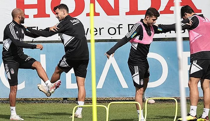 Beşiktaş derbi öncesi kondisyon ve taktik çalıştı!