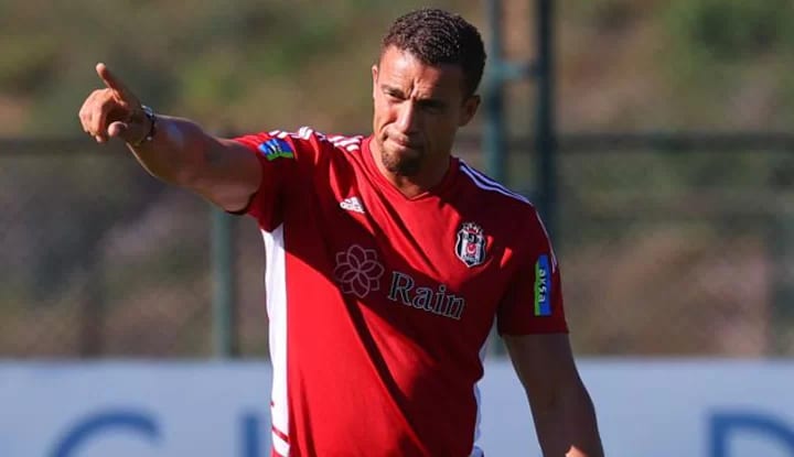 Beşiktaş derbide bir ilki başarmak istiyor!