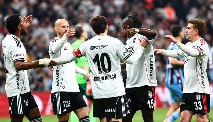 Beşiktaş, derbide Trabzonspor’a mağlup oldu!