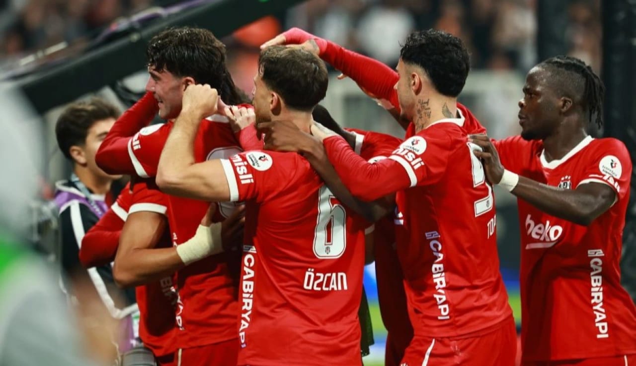 Beşiktaş, Dolmabahçe’de hata yapmıyor! İç sahada 5’te 5