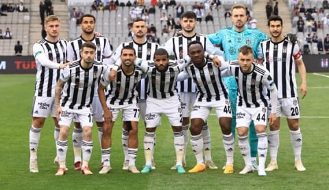 Beşiktaş dostluk karşılaşmasında beraber kaldı!