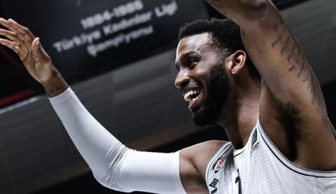 Beşiktaş Emlakjet'de flaş ayrılık!
