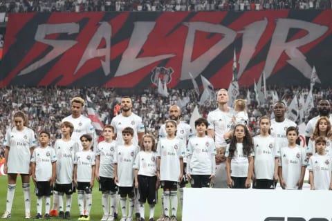 Beşiktaş - Fenerbahçe derbisi Avrupa basınına yansıdı!