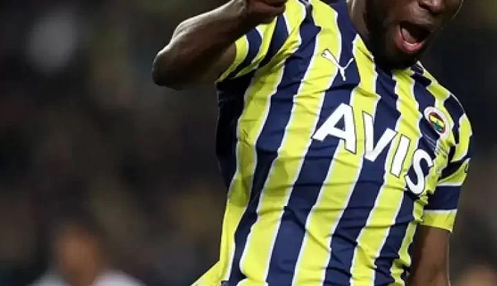Beşiktaş, Fenerbahçe’nin eski yıldızının peşinde!