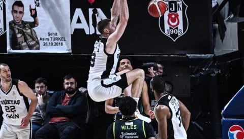 Beşiktaş GAİN, Akatlar’da Yukatel Merkezefendi’yi Devirdi