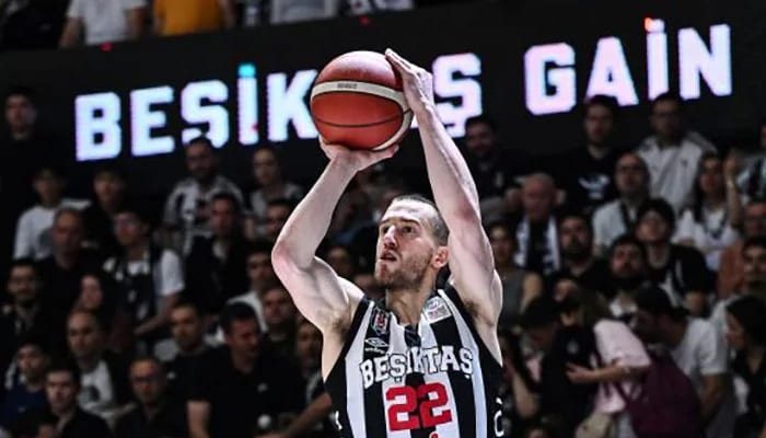 Beşiktaş GAİN, Fenerbahçe Beko deplasmanında!