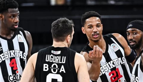 Beşiktaş Gain, Galatasaray deplasmanında mağlup!