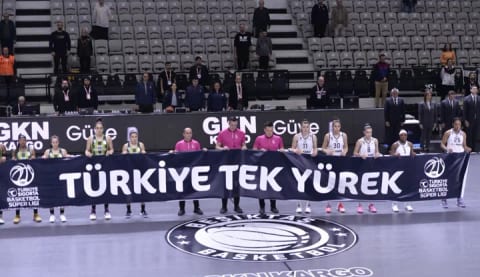 Beşiktaş GKN Kargo kendi evinde galip!