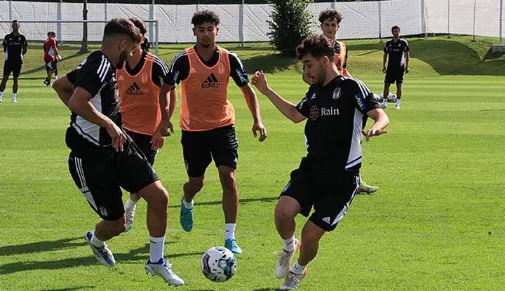 Beşiktaş, günü çift antrenmanla kapattı!