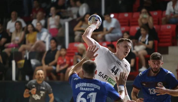 Beşiktaş Hentbol takımı 4 de 4 yaptı!