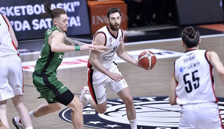Beşiktaş Icrypex, Darüşşafaka'yı mağlup etti