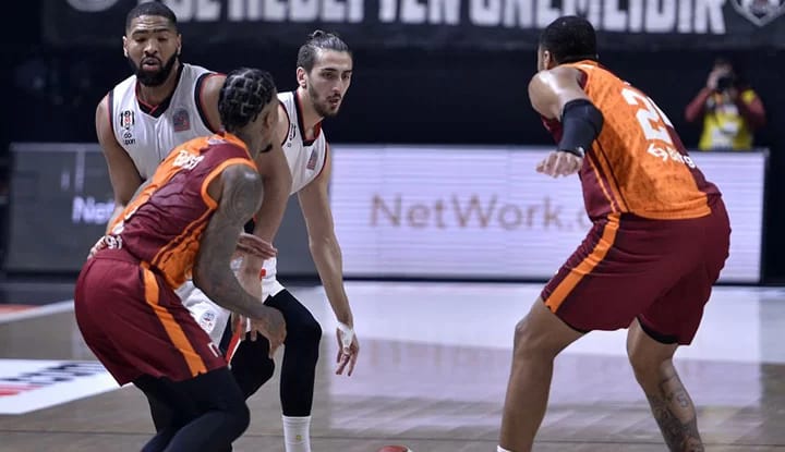 Beşiktaş Icrypex, derbide Galatasaray NEF'e mağlup