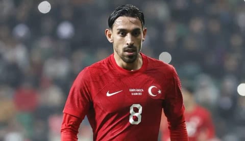 Beşiktaş, İrfan Can Kahveci için devrede!