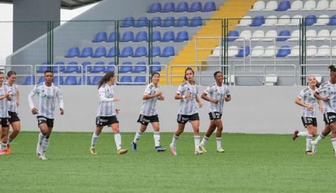 Beşiktaş Kadın futbol takımı derbide galip!