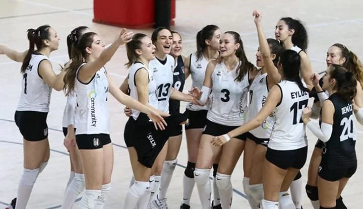 Beşiktaş Kadın Voleybol Takımı, Mihalıççık'ı mağlup etti