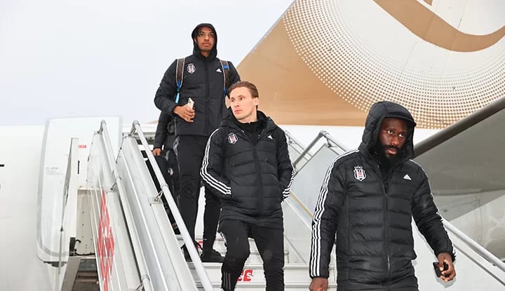Beşiktaş kafilesi Antalya'ya ulaştı!