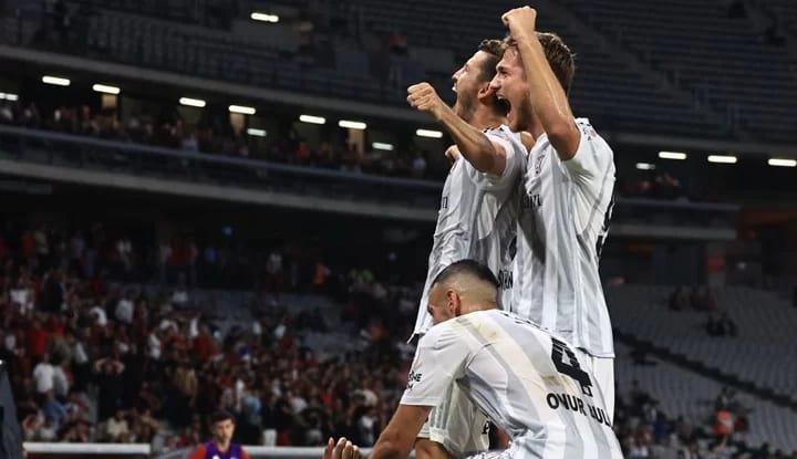 Beşiktaş kaybetmeyi unuttu!