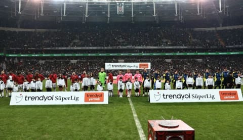 Beşiktaş kendi evinde mağlup oldu!