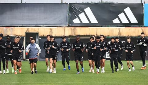 Beşiktaş kondisyon ve taktik çalıştı!