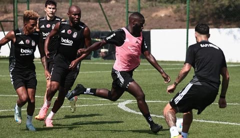 Beşiktaş kondisyon ve taktik çalıştı!
