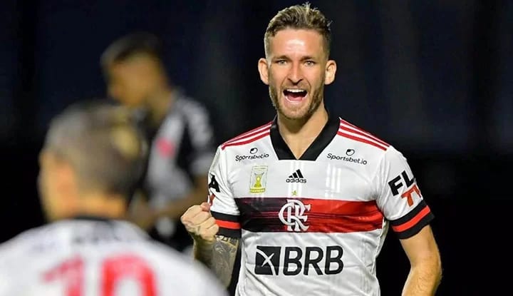 Beşiktaş, Leo Pereira ile görüşmelere başladı