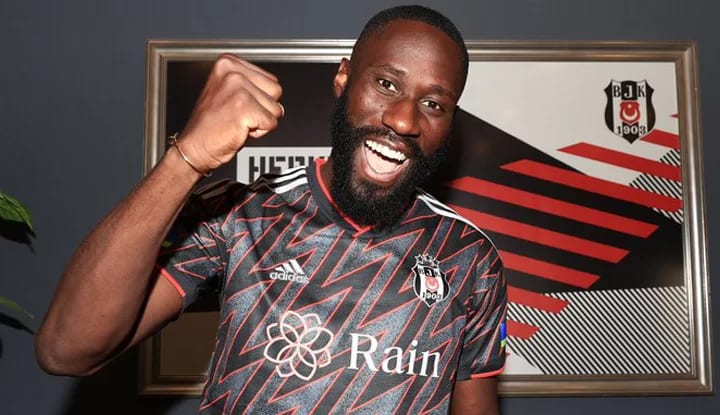 Beşiktaş, Masuaku'nun bonservisini istiyor!